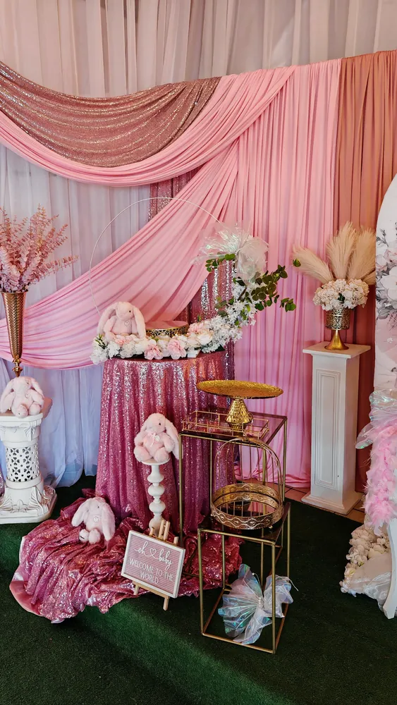 Mesa de dulces de baby shower con letrero Oh Baby
